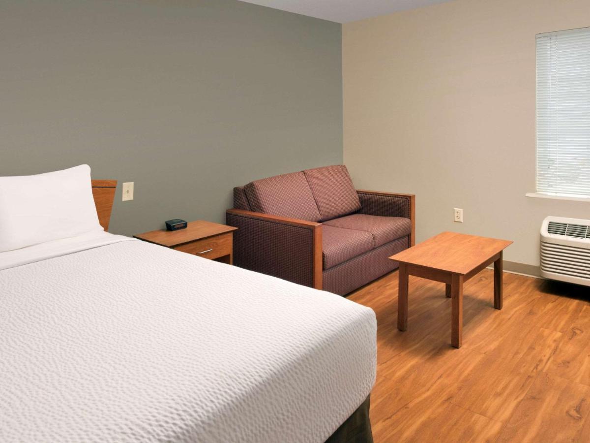 Woodspring Suites Louisville Clarksville Bagian luar foto