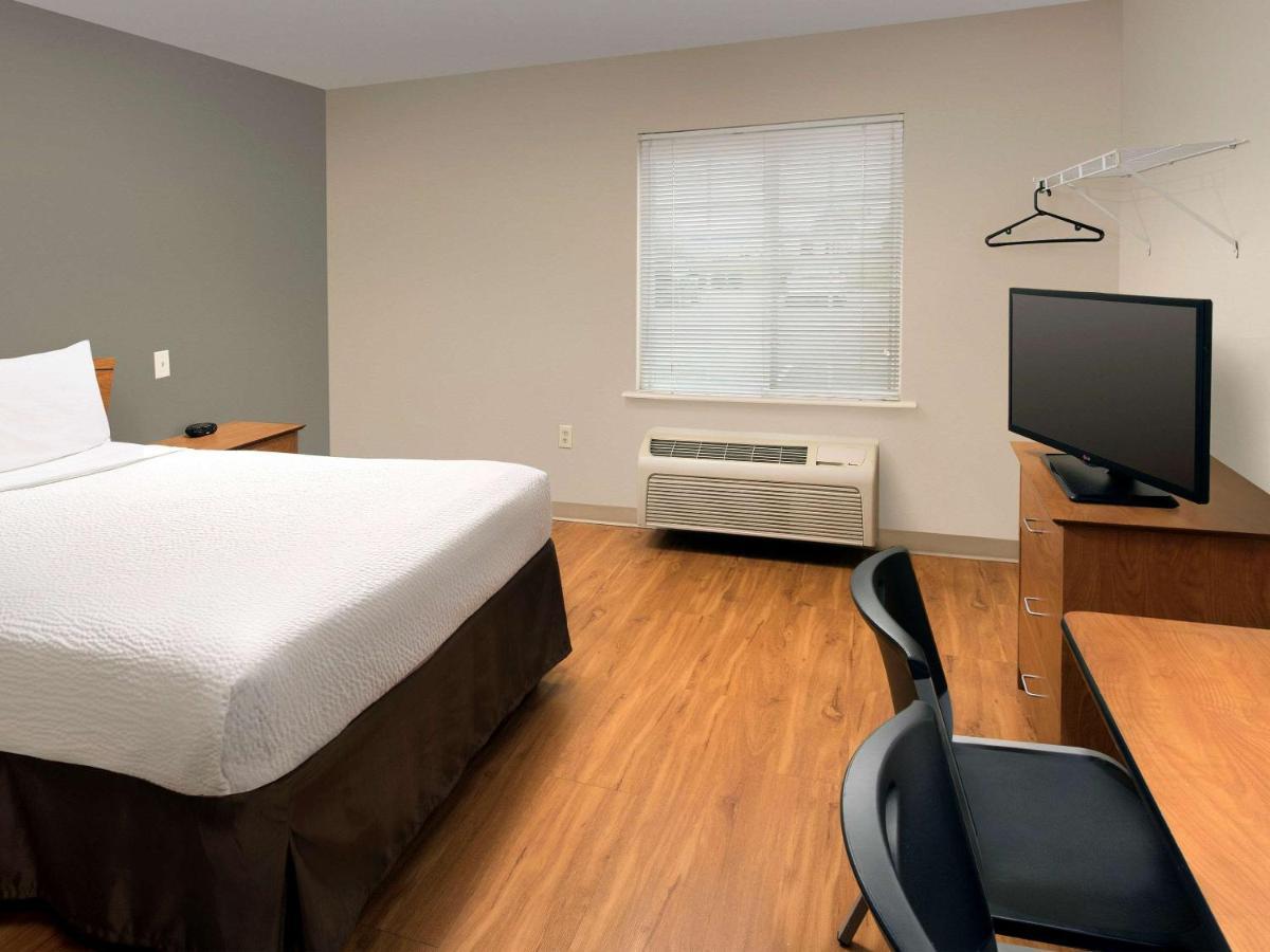 Woodspring Suites Louisville Clarksville Bagian luar foto