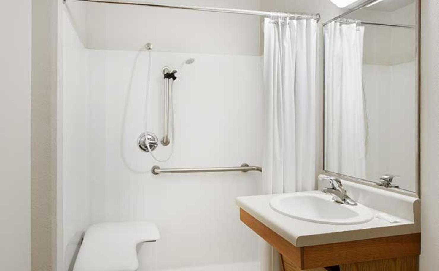 Woodspring Suites Louisville Clarksville Bagian luar foto