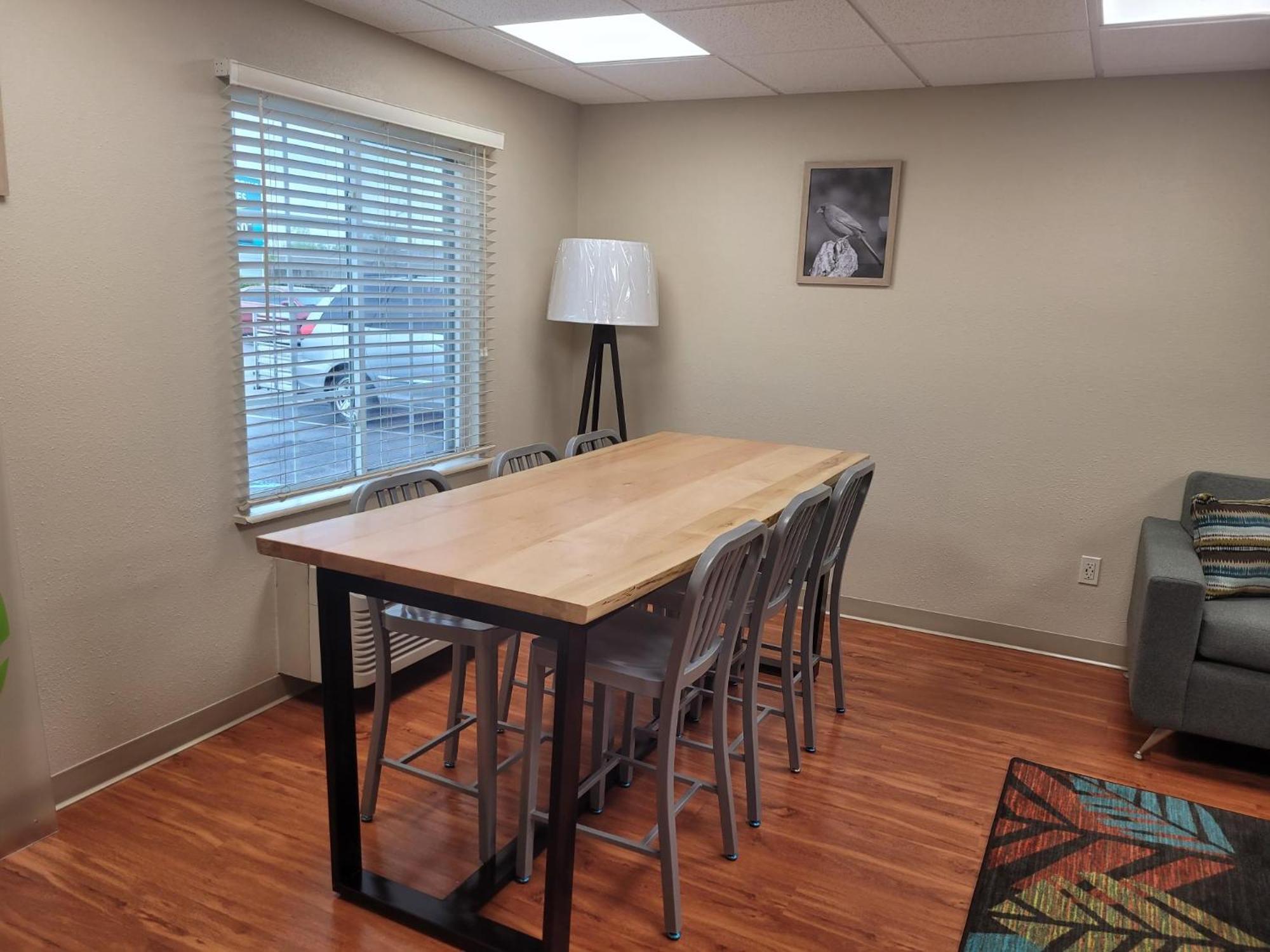 Woodspring Suites Louisville Clarksville Bagian luar foto