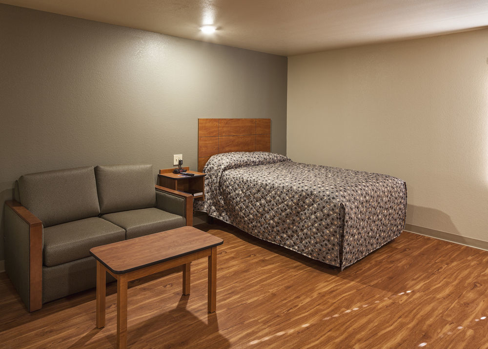 Woodspring Suites Louisville Clarksville Bagian luar foto
